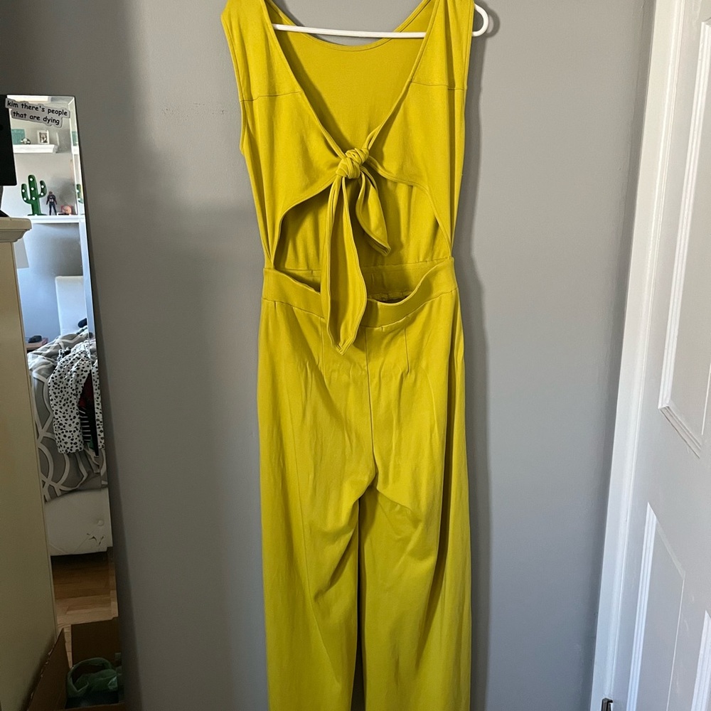 Romper - Picture 2 of 2